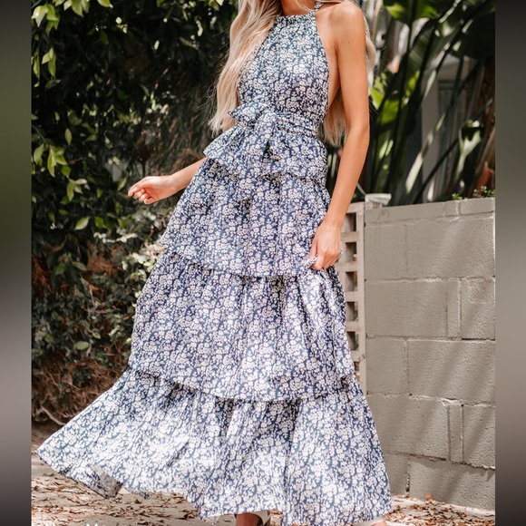 Three tier cotton maxi neck halter dress - Picture 2 of 2